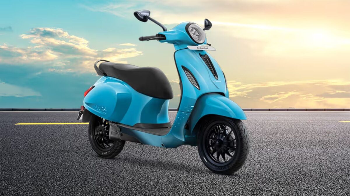 Bajaj Chetak 2903